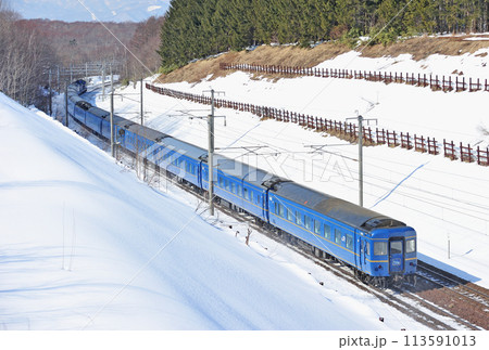 千歳線　上野幌ー北広島　JR北海道　24系　北斗星 113591013