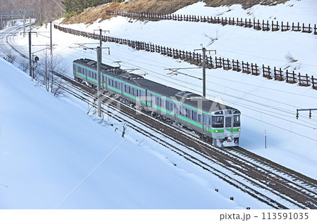千歳線 上野幌ー北広島 JR北海道 721系 F-13編成(札幌) 千歳線 上野幌ー北広島 JR北海道 721系 F-13編成(札幌) 113591035