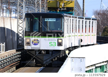 【ニューシャトル】1050系（伊奈線：加茂宮駅） 113597929