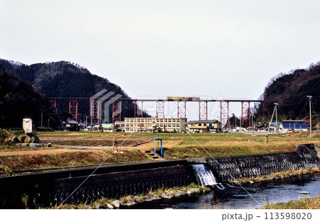 2006年 旧餘部鉄橋を行くローカル列車 2006年 旧餘部鉄橋を行くローカル列車 113598020