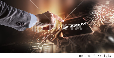 Manager businessman plan to increase efficiency 113601913