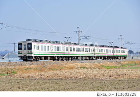両毛線　伊勢原ー駒形　JR東日本　107系　R9+R17編成（高崎） 113602229