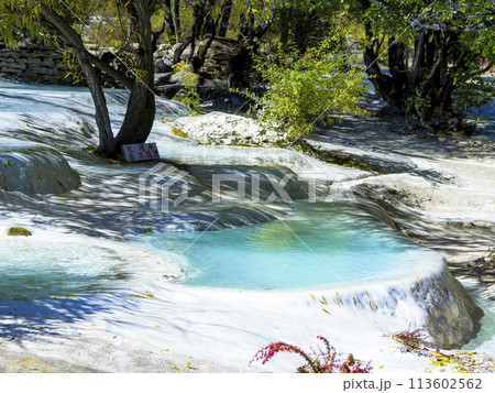 中国雲南省・白水台の石灰棚 / Baishuitai, Yunnan, China 中国雲南省・白水台の石灰棚 / Baishuitai, Yunnan, China 113602562
