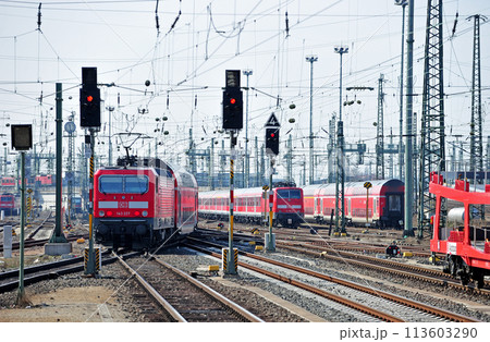 ドイツ国鉄 DB フランクフルト中央駅 143-227 ドイツ国鉄 DB フランクフルト中央駅 143-227 113603290