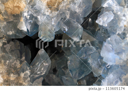 celestine mineral texture 113605174