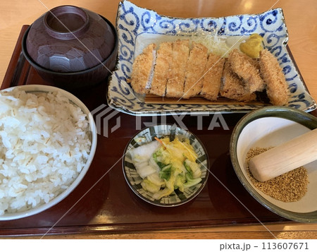 飯テロ 113607671