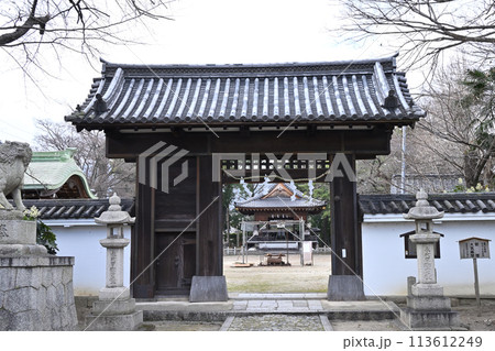膳所神社　移築された膳所城本丸大手門 113612249