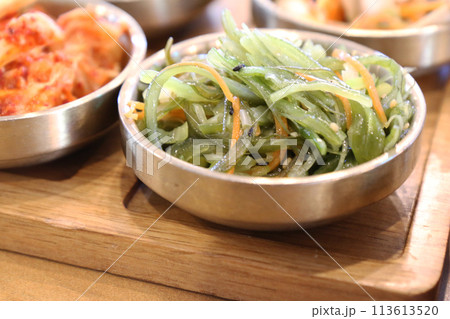 茎わかめのナムル(炒め物)(韓国料理) 茎わかめのナムル(炒め物)(韓国料理) 113613520