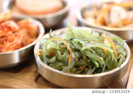 茎わかめのナムル(炒め物)(韓国料理) 茎わかめのナムル(炒め物)(韓国料理) 113613524