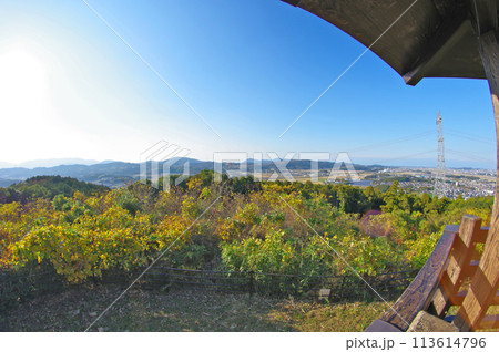 福岡県鞍手町の剣岳自然公園展望台からの風景 福岡県鞍手町の剣岳自然公園展望台からの風景 113614796