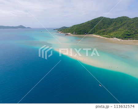 奄美大島　かくれ浜　空撮 113632574