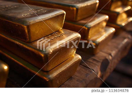 金色に輝く金の延べ棒 113634876