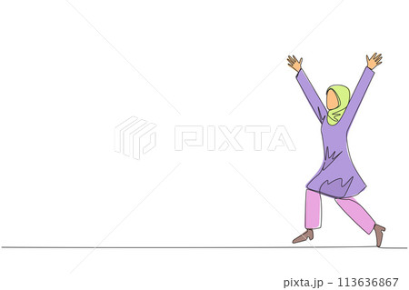 Continuous one line drawing Arabian businesswoman running to celebrate success of business. Like football player who scores goal, she celebrates. Success. Single line draw design vector illustration 113636867