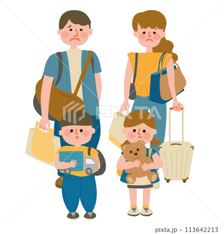 夏の旅行で荷物が多すぎる家族 113642213