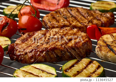 freshly grilled steaks freshly grilled steaks 113645527