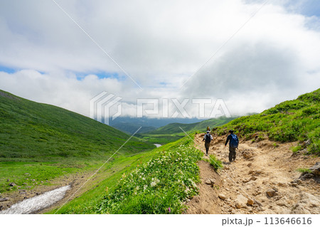 山形 月山 霊峰 登山 雲 113646616