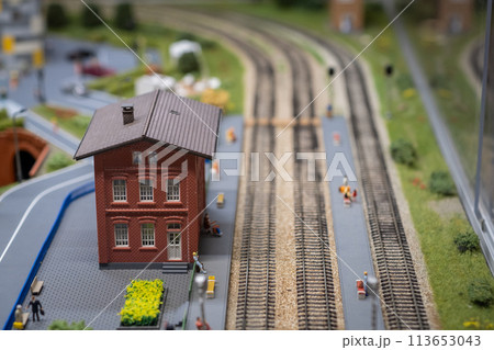 A layout on the scale of urban objects, a railway and various transport 113653043