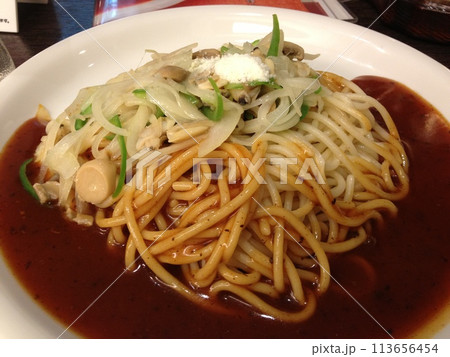 名古屋名物の「あんかけスパゲティ」 113656454