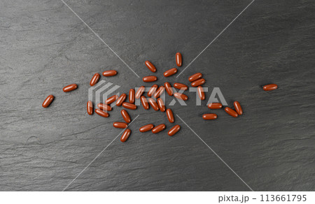 Cranberry Capsules, Garlic Extract Pills, Herbal Capsules, Painkiller Drugs, Sedative Pills Pack, Cranberry Medicine 113661795