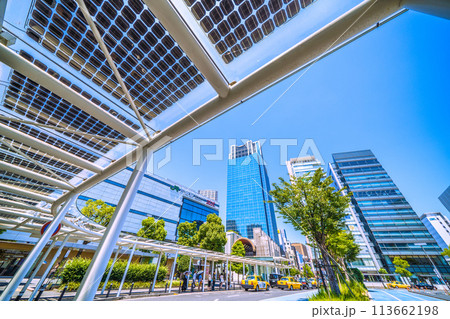 日本の川崎都市景観 希望の明日…川崎駅やタクシー乗り場のソーラーパネルなどを望む…輝く未来へ=26日 日本の川崎都市景観 希望の明日…川崎駅やタクシー乗り場のソーラーパネルなどを望む…輝く未来へ=26日 113662198