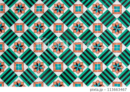 Traditional Ottoman Turkish decorative tiles with geometric ornament. Seamless pattern 113663467