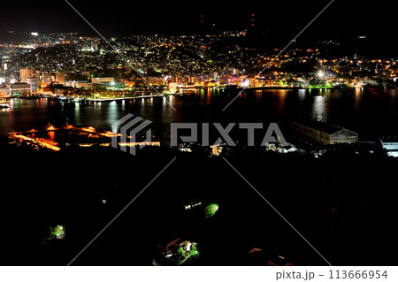 長崎市の都市風景　美しい夜景 113666954