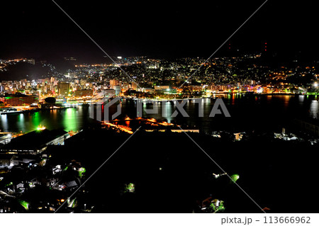 長崎市の都市風景　美しい夜景 113666962