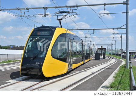 鉄道　第三セクター・宇都宮ライトレール HU300形 113673447