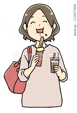 食べ歩きをする女性 食べ歩きをする女性 113677869