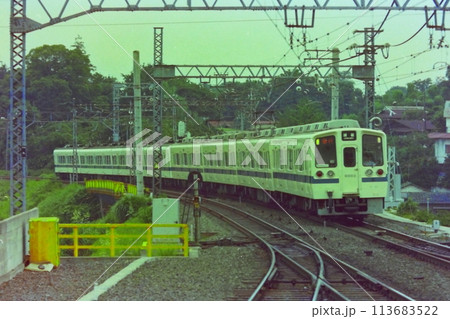 小田急・9000形9003F+2400形2461F、町田にて、1979年7月8日 113683522
