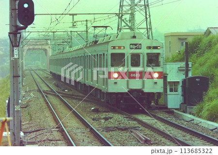 東急8500系6両編成の快速・青山一丁目行き、市が尾にて、1979年7月15日 113685322
