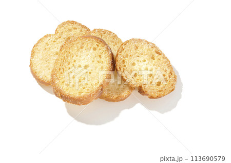 ラスクを白背景で撮影 113690579