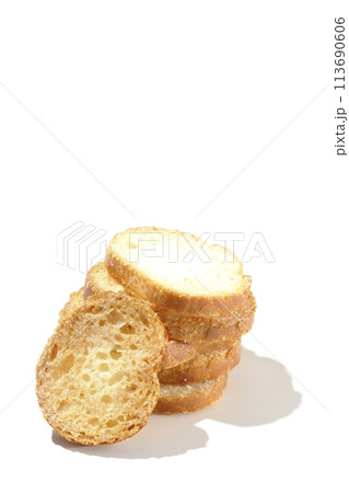 ラスクを白背景で撮影 113690606