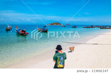 Beach and clear sea in summer on Koh Lipe 113692147