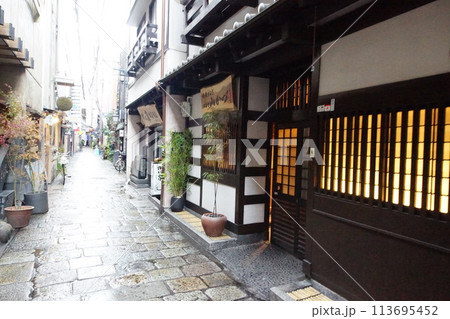 大阪　法善寺横丁 113695452