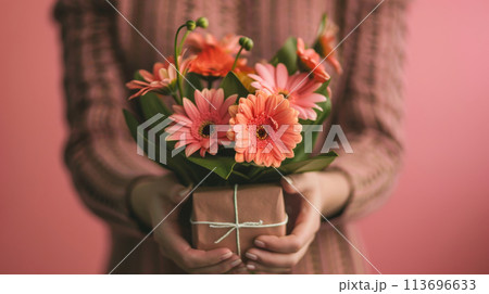 Warm Gesture of Gifting Gerbera Daisies Warm Gesture of Gifting Gerbera Daisies 113696633