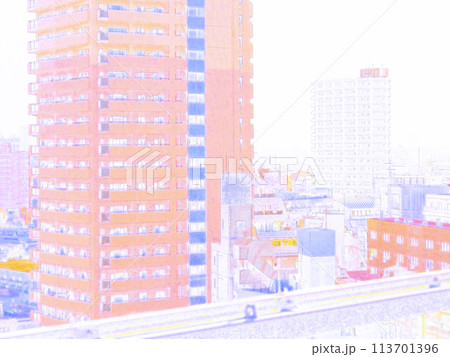 都会の街並み。イラスト風の写真。 都会の街並み。イラスト風の写真。 113701396