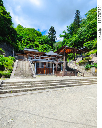 山寺(立石寺):大仏殿と奥之院(如法堂) 山寺(立石寺):大仏殿と奥之院(如法堂) 113707394