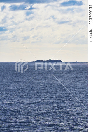 神子元島灯台（静岡県下田市） 113709153