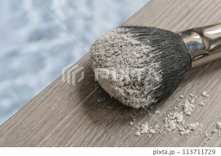 ボディパウダー　UVケア  メイクブラシ　パフ 113711729