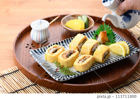 う巻き 鰻巻き（ うなぎを入れた出汁巻きたまご ） 113711800