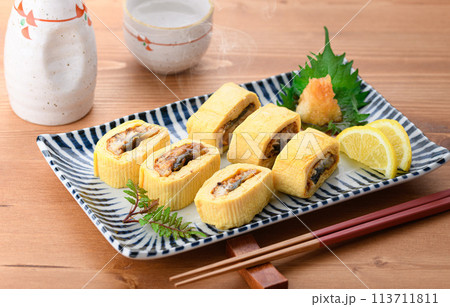 う巻き 鰻巻き( うなぎを入れた出汁巻きたまご ) う巻き 鰻巻き( うなぎを入れた出汁巻きたまご ) 113711811