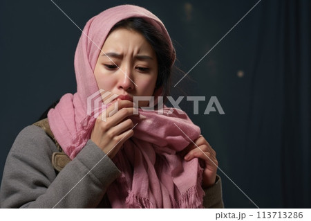 The ill person feels sick, has a cold, a virus. fever, runny nose, sore throat. bacterial ailment. Acute respiratory infection headache coughing, sneezing nasal congestion, runny nose, lacrimation. 113713286