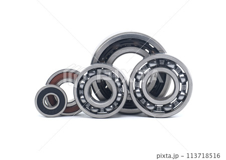 Bearings of varying sizes and types isolated on white 113718516