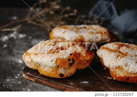colombe pasquali, easter breads typical of italy colombe pasquali, easter breads typical of italy 113720207