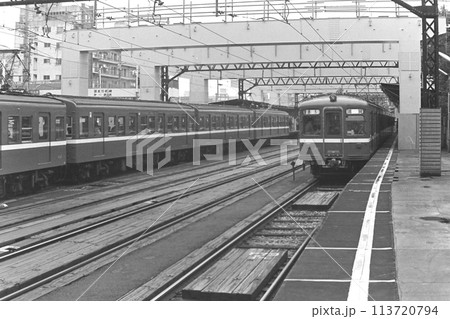 モノクロによる記録、高架化工事中の京急・鮫洲駅、旧1000形、700形、1982年3月21日、TX モノクロによる記録、高架化工事中の京急・鮫洲駅、旧1000形、700形、1982年3月21日、TX 113720794