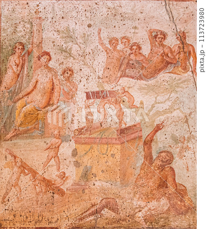 Pompeii, Italy. Ancient Frescoes In Wall Of Old Building 113723980