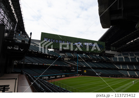 北海道ボールパーク　エスコンフィールド北海道 113725412