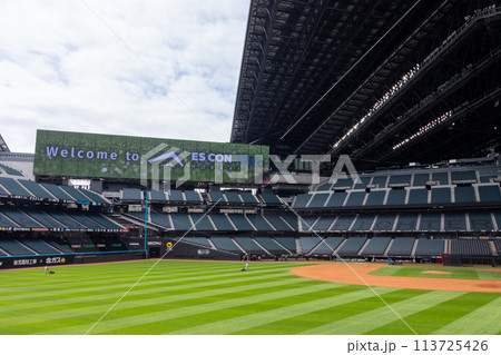 北海道ボールパーク　エスコンフィールド北海道 113725426