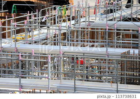 建築基礎工事現場(地足場) イメージ 建築基礎工事現場(地足場) イメージ 113738631
